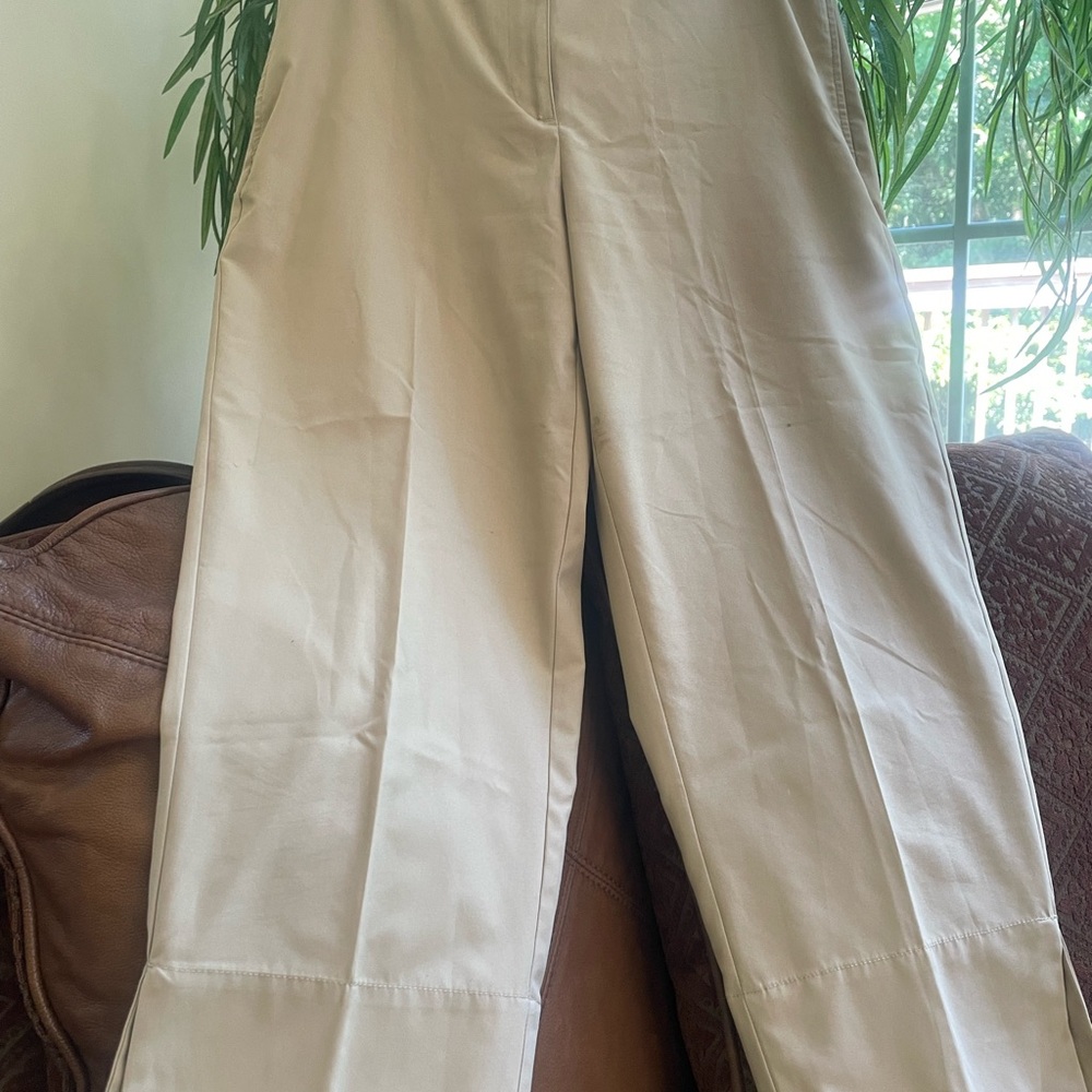 Liz Golf White and Cream Pants
